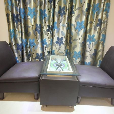 Urmee Hotel Bhubaneswar Exterior photo